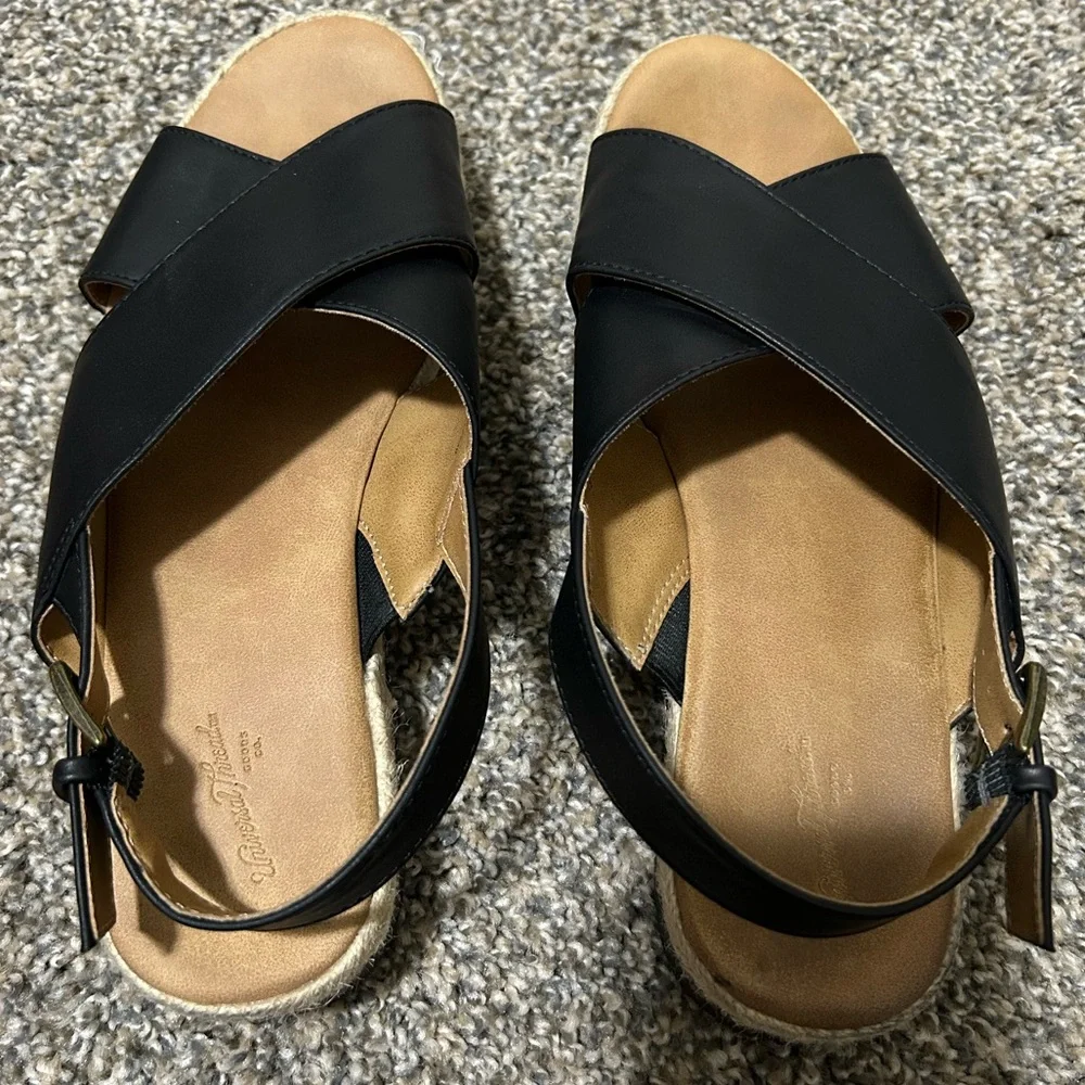 Women's Black Frances Heel Sandals - Picture 2 of 14